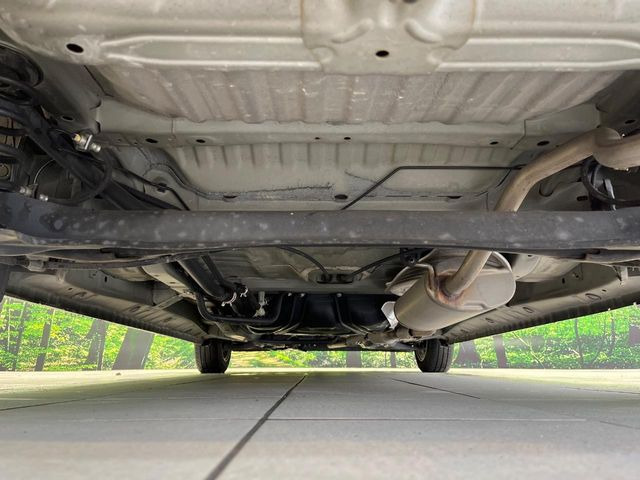 下回りがきれいなうちに、防錆加工の施工がオススメ。降雪地域はもちろん、沿岸部にお住いの方や、趣味でマリン・ウィンタースポーツをされる方にご好評いただいております。