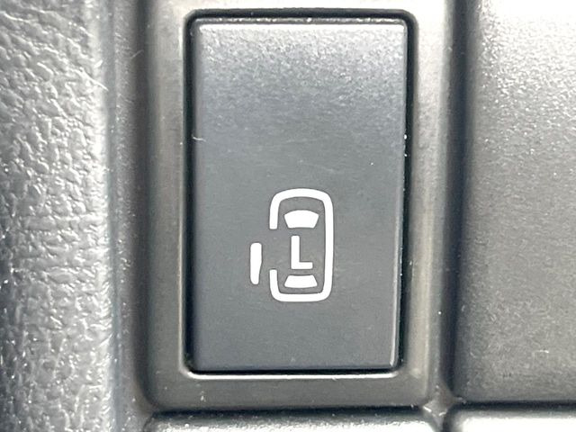 �y�p���[�X���C�h�h�A�z�X�}�[�g�L�[��^�]�Ȃ̃X�C�b�`�ŃX���C�h�h�A�̊J���\���d��������͂����ăh�A���J����K�v�������A���������q�l�ł��A�d���ו��������Ă��鎞�����N�ɊJ���߂ł��܂���