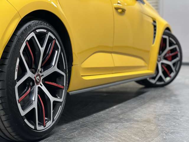 【ローン取扱】各種オートローンお取り扱い御座います。頭金ゼロ、最長10年までご利用可能です。仮審査は簡単Web入力にて無料で承ります。