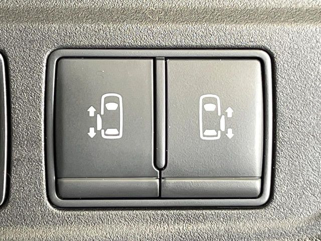 �y�����p���[�X���C�h�h�A�z�X�}�[�g�L�[��^�]�Ȃ̃X�C�b�`�Ō�ȗ����X���C�h�h�A�̊J���\���d��������͂����ăh�A���J����K�v�������A�����Ȃ��q�l�ł��ȒP�ɊJ���߂ł����K�ł���