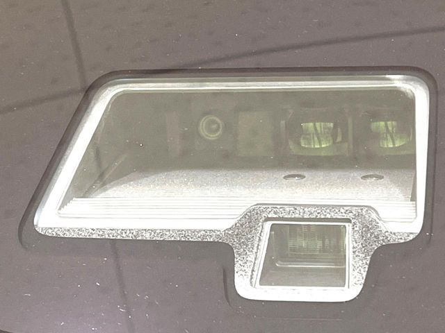 �y�X�Y�L �Z�[�t�e�B�T�|�[�g�z���s���ɑO���̎ԗ�����F�����A�Փ˂������Ȏ��͌x��ƃu���[�L�ŏՓˉ���Ɣ�Q�y�����A�V�X�g�B�����S�Ƀh���C�u�����y���݂��������܂��B