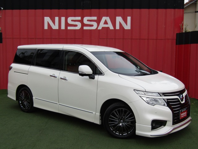 エルグランド3.5 350ハイウェイスター ジェットブラック アーバンクロム