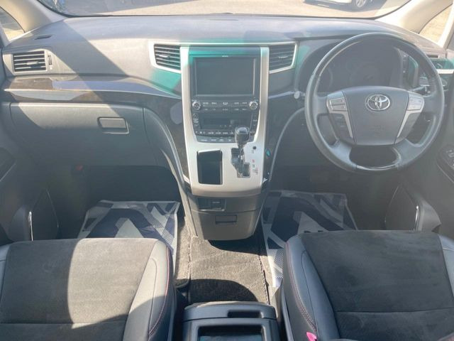 ヴェルファイア2.4 Z ゴールデンアイズ