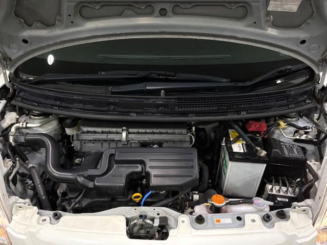 親切・丁寧な専門メカニックスタッフが応対!・車検・点検整備・事故等の修理などアフターサービスも安心。お車のカスタマイズもネクステージのサービススタッフまでご相談ください!