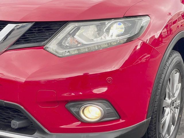 �yLED�w�b�h���C�g�z���V����ԑ��s�����ǍD�Ȏ��E���m�ۂ����S���ĉ^�]�ł��鍂�P�xLED�w�b�h���C�g�𑕔�!�_�����x�������A����d�͂��}�����Ă��܂��B