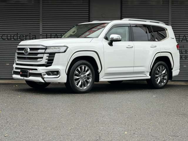 【オプション】モデリスタエアロ(フロントスポイラー・フェンダーガーニッシュ・リアスカート&マフラーカッター・リアスポイラー)・ボディーカラー・プレシャスホワイトパール。