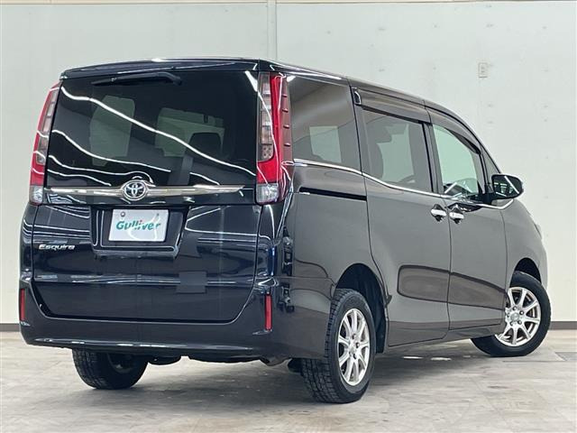 エスクァイア2.0 Gi ブラック テイラード 4WD