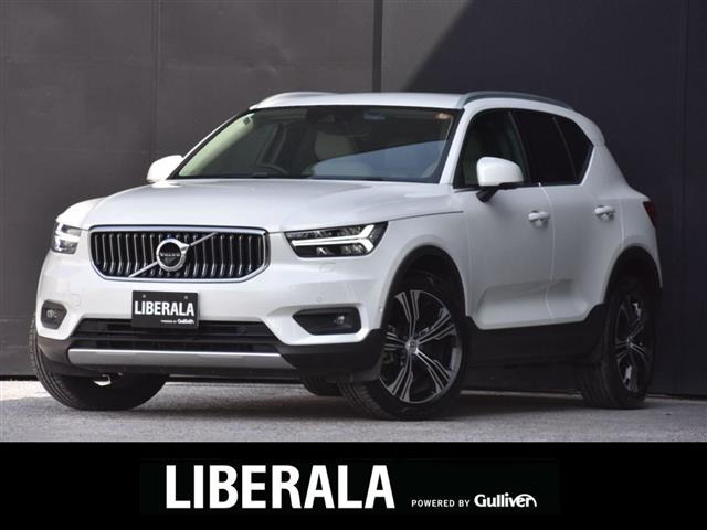 XC40B4 AWD インスクリプション 4WD