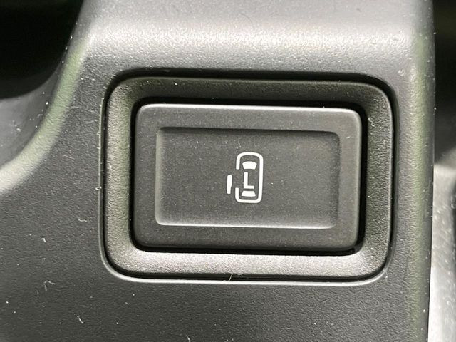 �y�p���[�X���C�h�h�A�z�X�}�[�g�L�[��^�]�Ȃ̃X�C�b�`�ŃX���C�h�h�A�̊J���\���d��������͂����ăh�A���J����K�v�������A���������q�l�ł��A�d���ו��������Ă��鎞�����N�ɊJ���߂ł��܂���