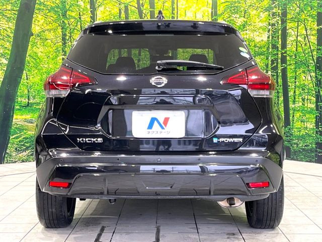 安心の最長10年・走行無制限保証(有償)をご用意。保証内容も充実はもちろん、無料点検&オイル交換や、年中無休の全国・24時間ロードサービスも付帯されておりますのでご安心下さい。