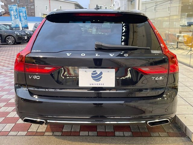 ●当店では第三者機関による車両品質鑑定を導入し、修復歴車を排除。鑑定書が発行されますので、ぱっと見ただけでは分からない箇所まで納得した上でご検討いただけます。※一部未実施の場合がございます。