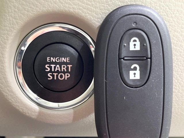 �y�L�[���X�X�^�[�g�V�X�e���z�J�o����|�P�b�g�ɓ��ꂽ�܂܂ł��h�A�̎{���E�������\�ȃX�}�[�g�L�[�𑕔��B�G���W���̃I���E�I�t�����J�M�����o���K�v����������Ƃ��Ă��֗��ł���