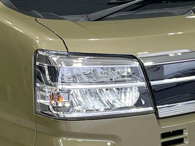 �yLED�w�b�h���C�g�z���V����ԑ��s�����ǍD�Ȏ��E���m�ۂ����S���ĉ^�]�ł��鍂�P�xLED�w�b�h���C�g�𑕔�!�_�����x�������A����d�͂��}�����Ă��܂��B