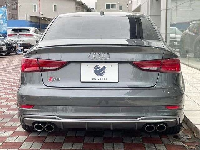 ●ご覧の通り綺麗な状態を維持しているお車ですが、小さなキズの状況や他の箇所のお写真もお送りできます。ご遠方の方でも安心してご検討いただける様、お客様のご希望に応じて出来る限りご対応させていただきます。