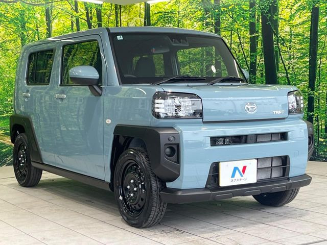 高透明度のガラス皮膜で撥水はもちろん、上質なツヤ・光沢を実現。紫外線や酸性雨から大切な愛車を保護し、色あせ・劣化を防止。「弾スプラッシュコート」、「弾プリミッサコート」からお選びいただけます。