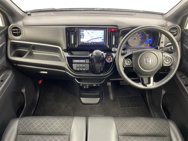 N-WGNカスタムG SS ブラックスタイルパッケージ