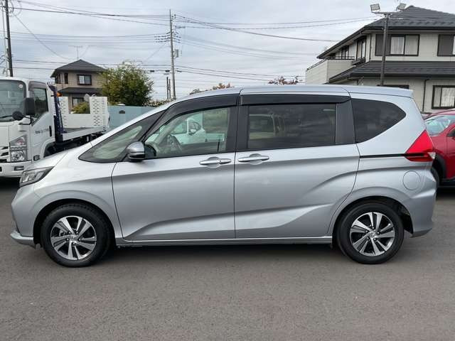 フリード1.5 G ホンダセンシング