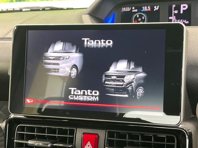 �y����9�^�i�r�z�l�C�̏����i�r�𑕔��B�I�[�f�B�I�@�\���[�����Ă���ABluetooth�ڑ�����΂������̃X�}�z��MP3�v���C���[�̉��y���Đ��\!�����̉^�]������Ɋy�����Ȃ�܂�!!