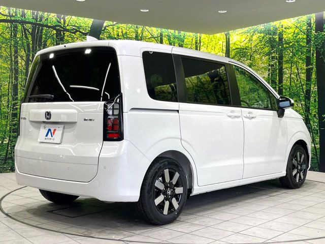 ☆全国のネクステージからお取り寄せが可能※!遠方の店舗に展示してあるクルマが気になる場合も、最寄りの店舗でご覧いただくことが可能です!是非私たちに要望をお聞かせください!※別途費用