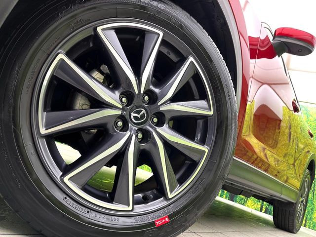 �y����19�C���`�A���~�z�C�[���z�O�ςɃ}�b�`���������A���~�z�C�[���𑕒����Ă���܂��B�e��ЊO�A���~�z�C�[����A�X�^�b�h���X�^�C�����戵�����Ă���܂��B���񂲑��k����������