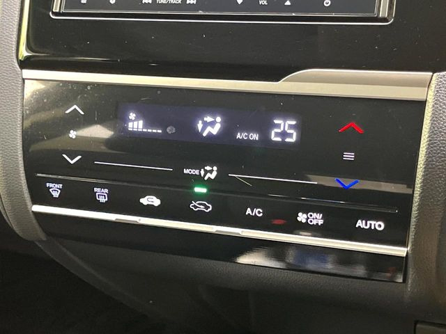 �y�I�[�g�G�A�R���z��x���D�݂̉��x�ɐݒ肷��΁A�ԓ��̉��x�����m�����ʂ≷�x�������Œ����B����&hellip;����&hellip;�Ɖ��x���X�C�b�`���������K�v�͂���܂���B���K�Ȏԓ���Ԃɂ͕K�{�̋@�\�ł��ˁ�