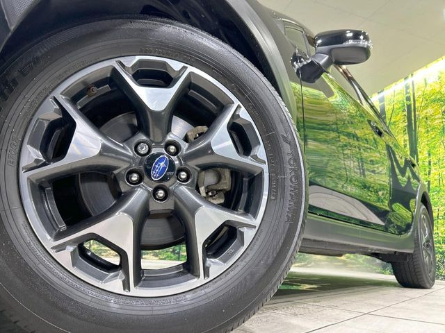 �y����17�C���`�A���~�z�C�[���z�O�ςɃ}�b�`���������A���~�z�C�[���𑕒����Ă���܂��B�e��ЊO�A���~�z�C�[����A�X�^�b�h���X�^�C�����戵�����Ă���܂��B���񂲑��k����������