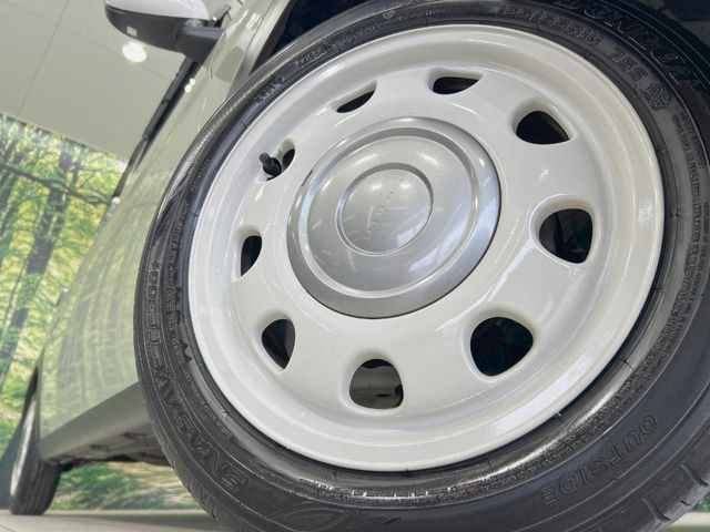 �y����14�C���`�A���~�z�C�[���z�O�ςɃ}�b�`���������A���~�z�C�[���𑕒����Ă���܂��B�e��ЊO�A���~�z�C�[����A�X�^�b�h���X�^�C�����戵�����Ă���܂��B���񂲑��k����������