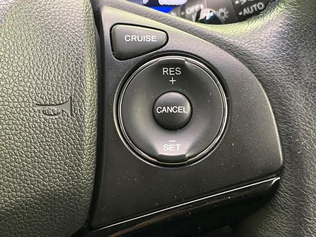 �y�N���[�Y�R���g���[���z�������H�����N���N���s�B�A�N�Z���𗣂��Ă���葬�x�ő��s���ł��A�������^�]���̕��S���y��!�����E�������ȒP�ȃX�C�b�`����Œ����ł��܂��B