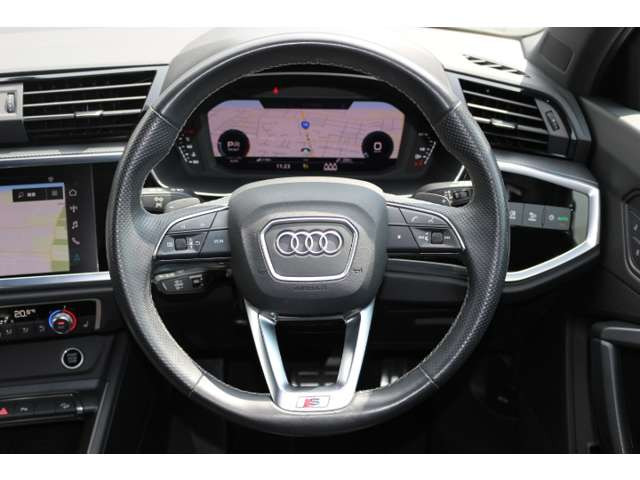 Q3スポーツバック35 TDI クワトロ Sライン ディーゼル 4WD