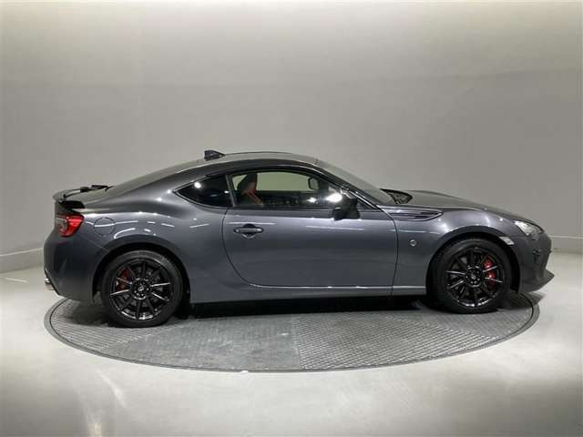 862.0 GT リミテッド ブラックパッケージ