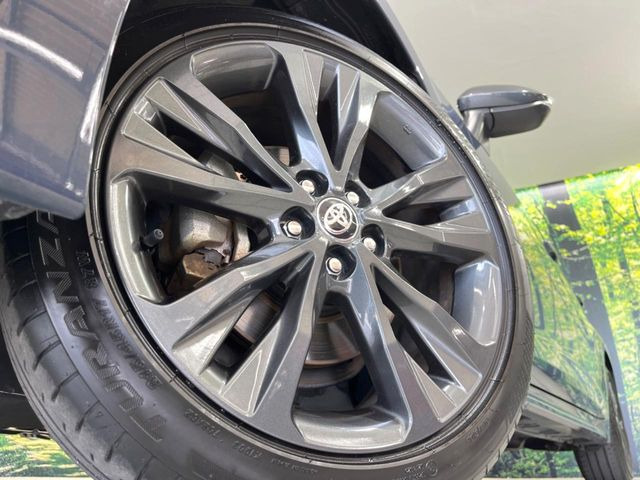 �y����17�C���`�A���~�z�C�[���z�O�ςɃ}�b�`���������A���~�z�C�[���𑕒����Ă���܂��B�e��ЊO�A���~�z�C�[����A�X�^�b�h���X�^�C�����戵�����Ă���܂��B���񂲑��k����������
