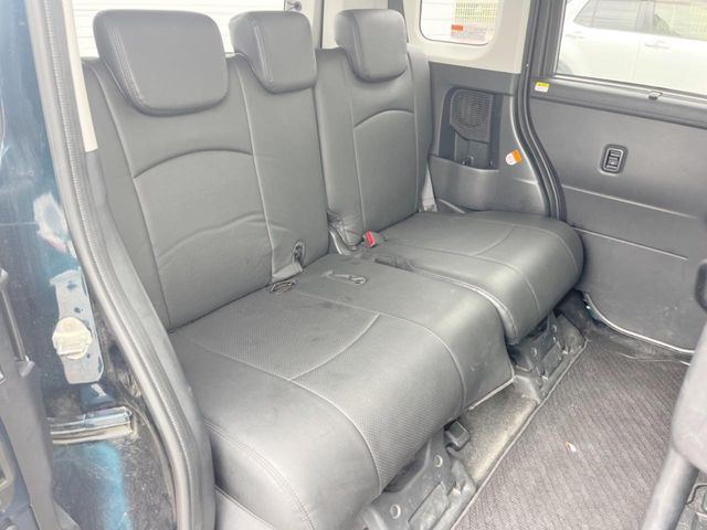 �㕔���Ȃ��C�ɂȂ�悤�ȃL�Y�E�����ւ��蓙�A�傫�ȃ_���[�W�͂Ȃ��A�ǍD�ȏ�Ԃł��B