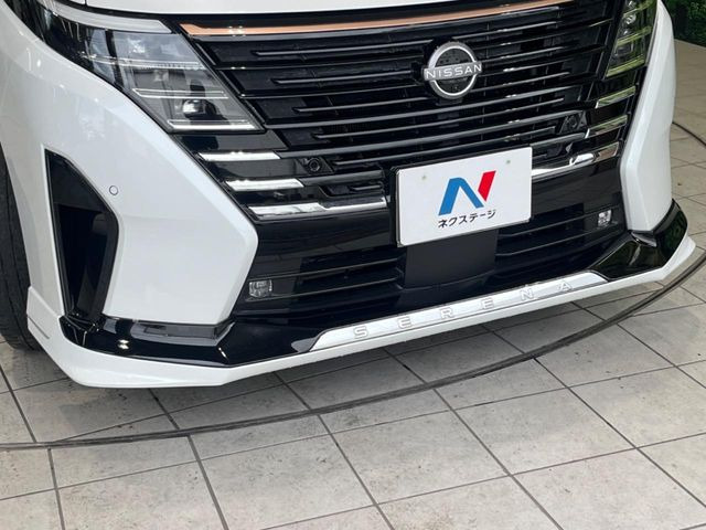 セレナ1.4 e-POWER ハイウェイスターV 90周年記念車