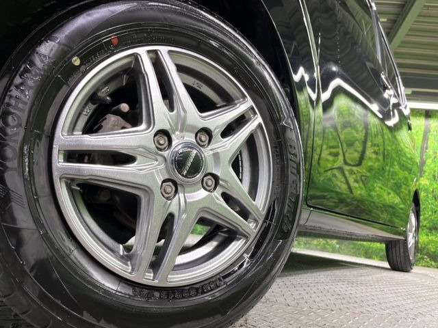 �y13�C���`�A���~�z�C�[���z�O�ςɃ}�b�`�����A���~�z�C�[���𑕒����Ă���܂��B�e��A���~�z�C�[����A�X�^�b�h���X�^�C�����戵�����Ă���܂��B���񂲑��k����������