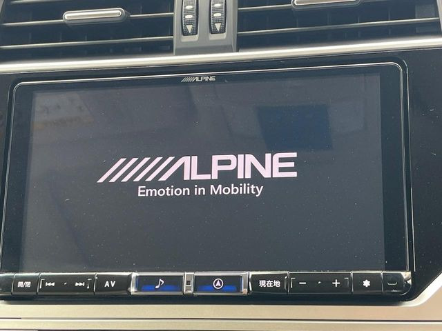 �yBIG-X�i�r�z�l�C�̑���BIG-X�i�r�𑕔��B��p�݌v�Ŏԓ��̕��͋C�Ƀ}�b�`!�i�r���p���̃}�b�v�\���͌��₷���A�e���r��DVD�͗Տꊴ���A�b�v!�����̃h���C�u���O�b�Ɗy�����Ȃ�܂���