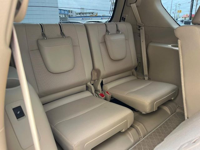 3��ڃV�[�g�͂�������ԗǍD����l�ł��������ƍ����Ē����܂��̂ŁA��l���ł̂��o���������N���N�ł��􂲉Ƒ��ŁA�C�̒m�ꂽ���ԂŁA�h���C�u�ɍs���̂��y���݂ł��ˁ�