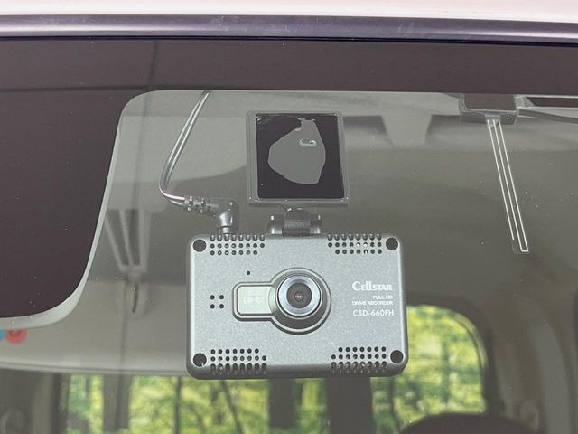 �y�h���C�u���R�[�_�[�z�h���C�u���R�[�_�[����!���s���͂������A������^�]�⎖�̂ɑ��������ہA�f���ŋL�^���A����̃��X�N�ɔ����܂��B���L�^�pSD�J�[�h�͂��q�l�����g�ł��������������K�v������܂��B