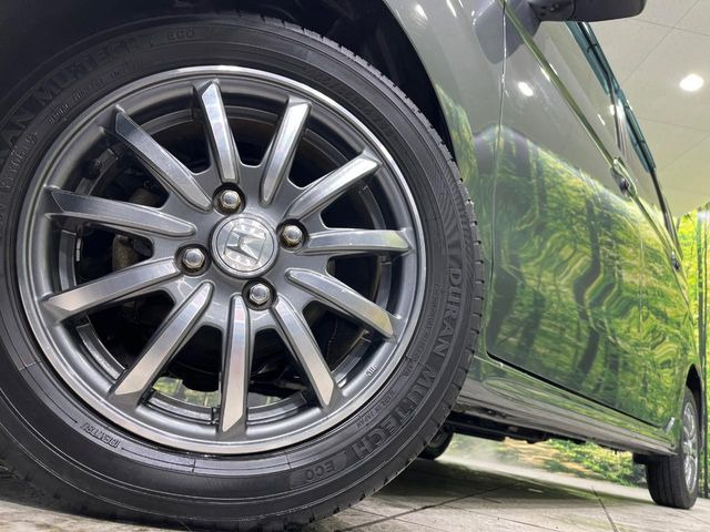 �y����14�C���`�A���~�z�C�[���z�O�ςɃ}�b�`���������A���~�z�C�[���𑕒����Ă���܂��B�e��ЊO�A���~�z�C�[����A�X�^�b�h���X�^�C�����戵�����Ă���܂��B���񂲑��k����������