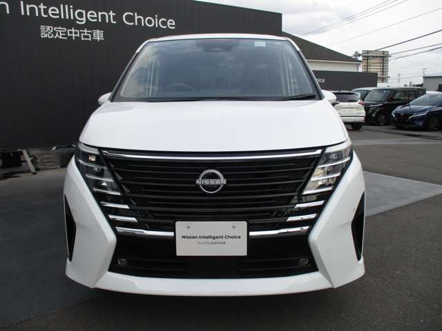 セレナ1.4 e-POWER ハイウェイスターV