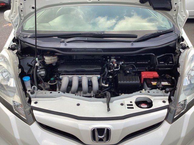 フィット1.3 シーズ ファインスタイル