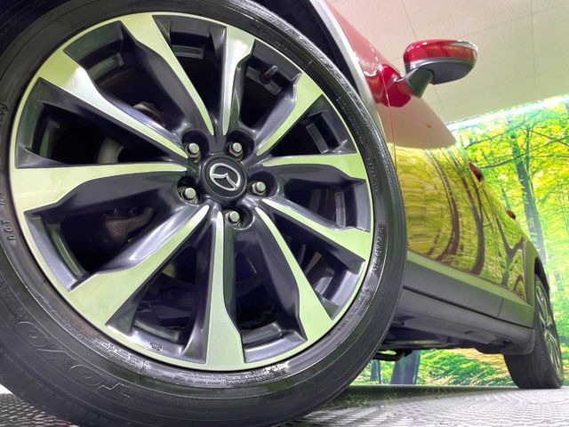 �y����18�C���`�A���~�z�C�[���z�O�ςɃ}�b�`���������A���~�z�C�[���𑕒����Ă���܂��B�e��ЊO�A���~�z�C�[����A�X�^�b�h���X�^�C�����戵�����Ă���܂��B���񂲑��k����������