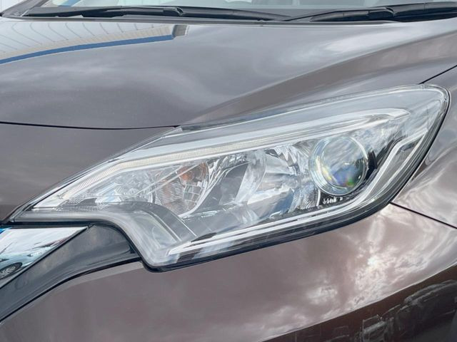 �yLED�w�b�h���C�g�z���V����ԑ��s�����ǍD�Ȏ��E���m�ۂ����S���ĉ^�]�ł��鍂�P�xLED�w�b�h���C�g�𑕔�!�_�����x�������A����d�͂��}�����Ă��܂��B