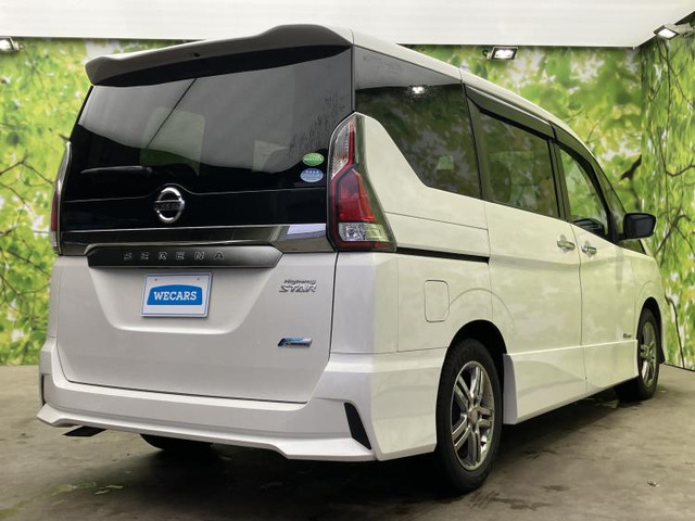 セレナ2.0 ハイウェイスター Vセレクション