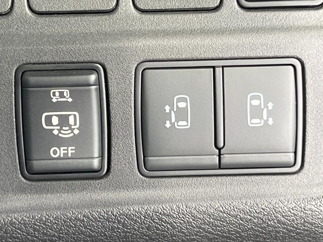 �y�����p���[�X���C�h�h�A�z�X�}�[�g�L�[��^�]�Ȃ̃X�C�b�`�Ō�ȗ����X���C�h�h�A�̊J���\���d��������͂����ăh�A���J����K�v�������A�����Ȃ��q�l�ł��ȒP�ɊJ���߂ł����K�ł���