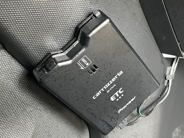 【ETC】高速道路の料金所をストレスなく通過!話題のスポットやサービスエリアに多い「スマートIC」利用時は必須のアイテムです。当店でセットアップを実施、ご納車当日からすぐにご利用いただけます!