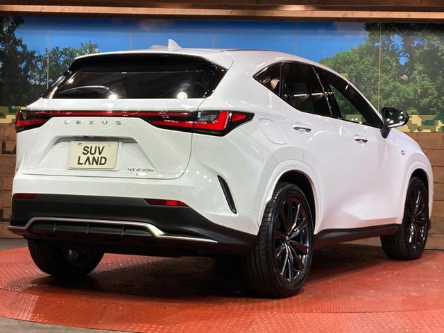 ☆全国のネクステージからお取り寄せが可能※!遠方の店舗に展示してあるクルマが気になる場合も、最寄りの店舗でご覧いただくことが可能です!是非私たちに要望をお聞かせください!※別途費用