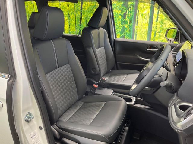 �y�n�[�t���U�[�V�[�g�z�������ƍ���S�n�𗼗������l�C�̃V�[�g���w�ʁE���ʂ̃t�@�u���b�N�f�ނ́A�ʋC���̗ǂ��⊊��ɂ����ɗD��Ă��܂��B�C���╞���ɍ��E���ꂸ���K�ɂ���肢�������܂��B