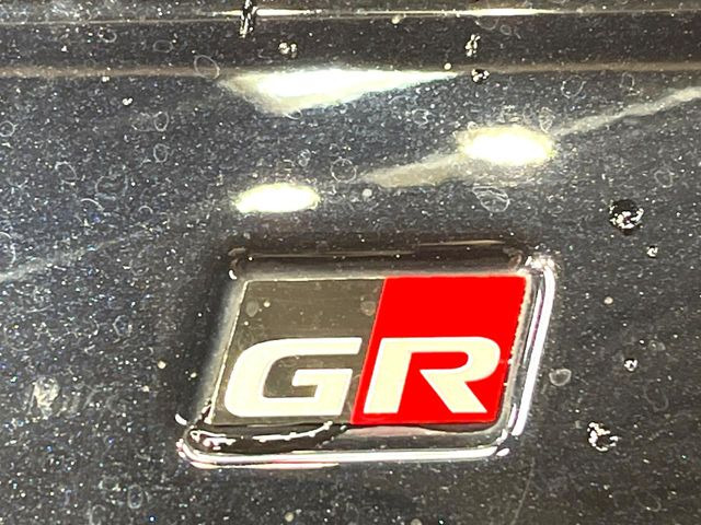 ヴォクシー1.8 ハイブリッド S-Z