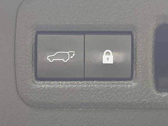 �y�p���[�o�b�N�h�A�z�X�}�[�g�L�[��^�]�Ȃ̃{�^�������������Ń��A�Q�[�g�������ŊJ���܂�!�ו��������Ă��鎞��A�����ʒu�ɂ���o�b�N�h�A��߂�ۂɕ֗��ȋ@�\�ł���