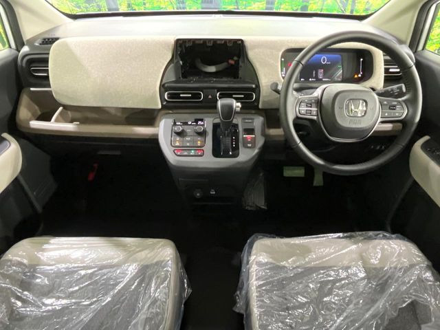 フリード1.5 e:HEV エアー EX